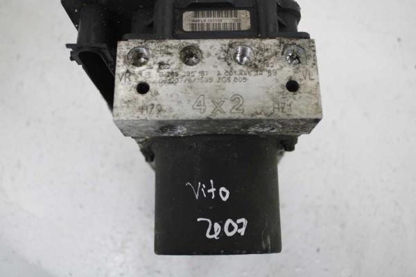 BLOC ABS MERCEDES VITO W639 - Vue 2